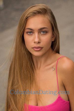 222821 - Albina Age: 20 - Ukraine