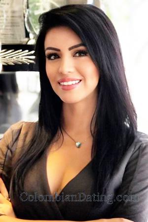 222854 - Andrea Age: 36 - Argentina