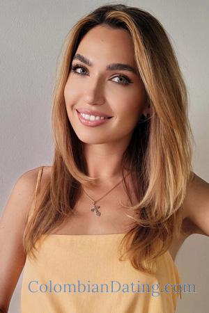 224026 - Elena Age: 37 - Ukraine