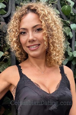 225652 - Olena Age: 45 - Ukraine