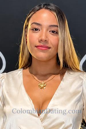 228623 - Andrea Age: 27 - Colombia