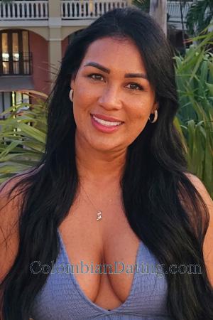 228964 - Wendy Age: 35 - Colombia