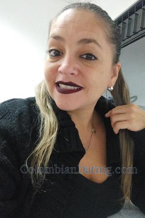 228969 - Karla Age: 40 - Costa Rica